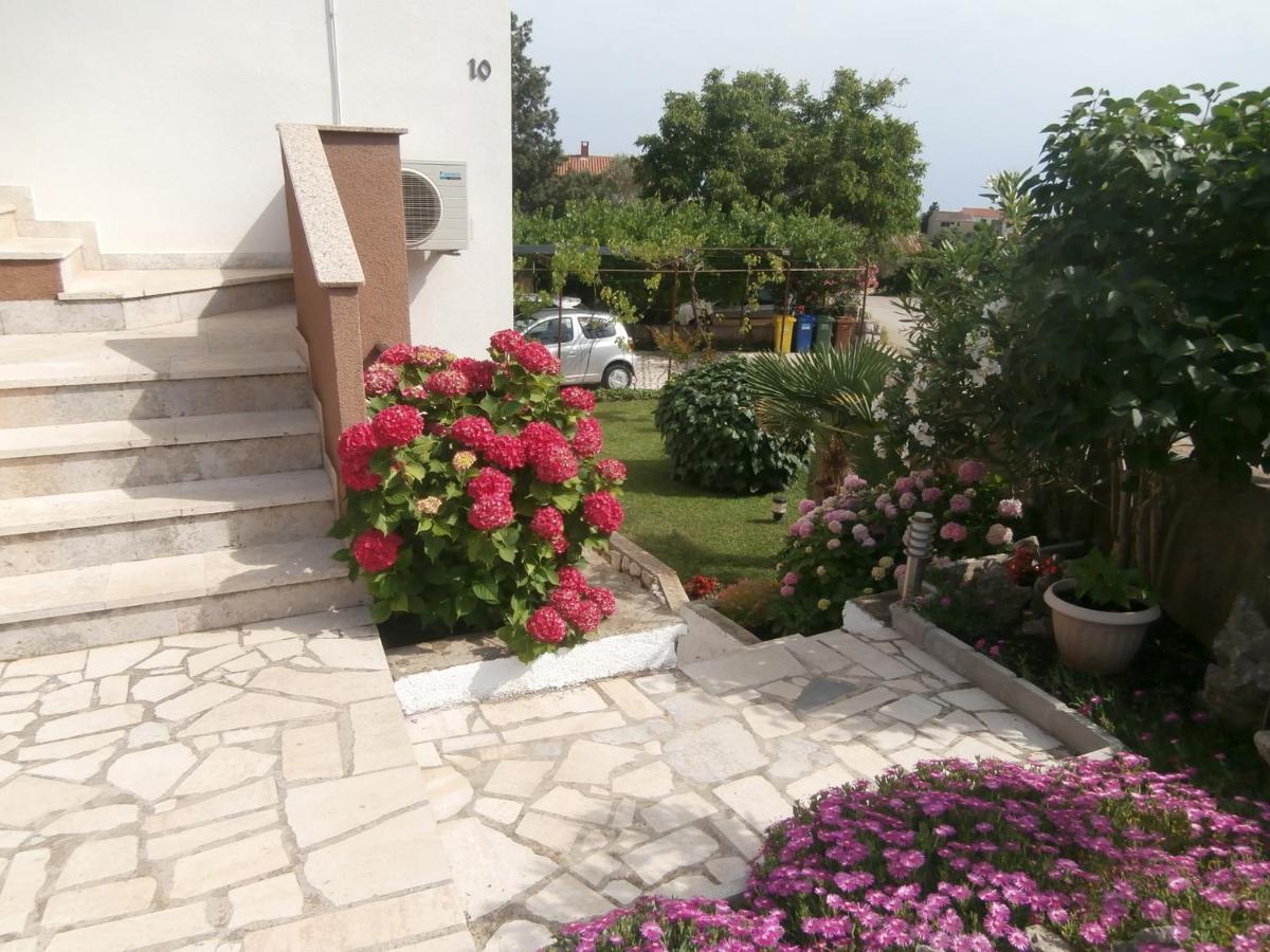 Apartments Mira Krk Krk Town Kültér fotó