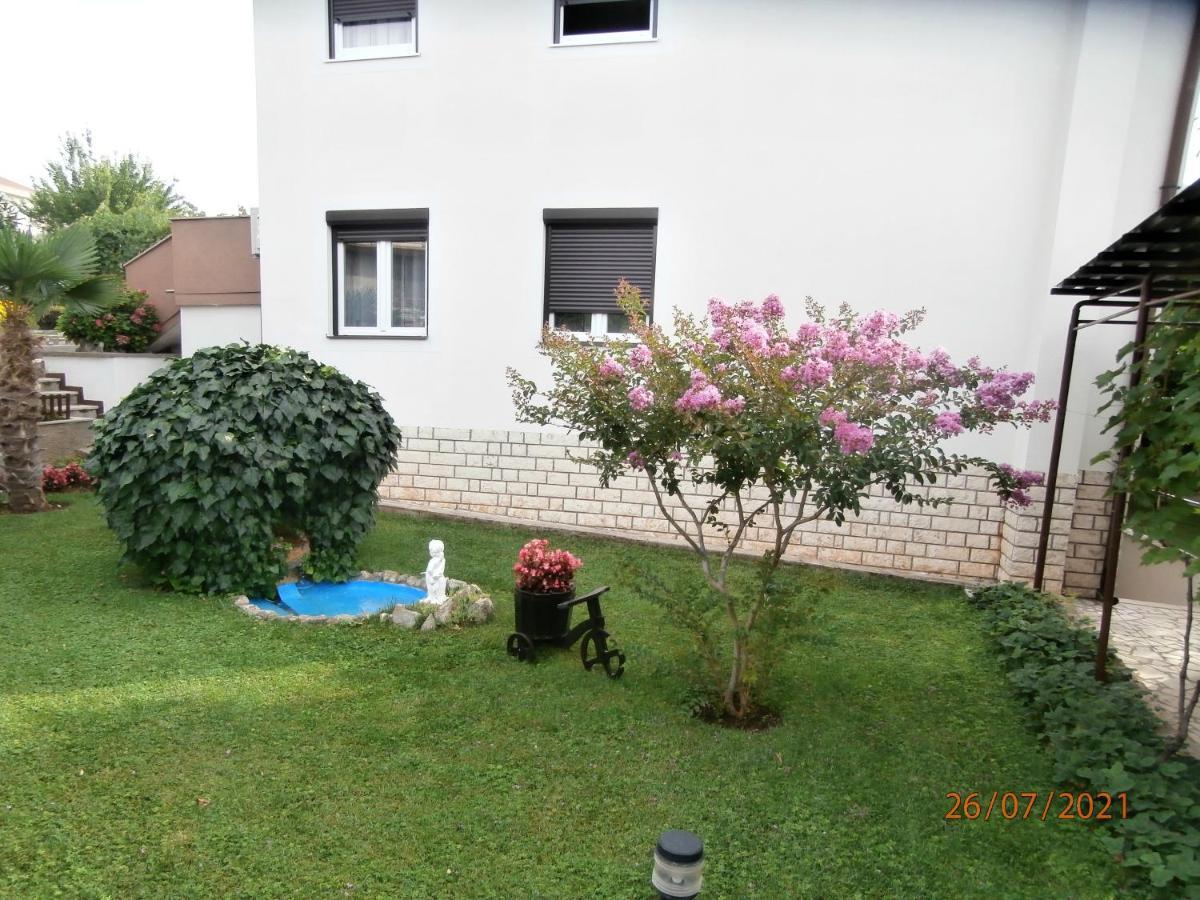 Apartments Mira Krk Krk Town Kültér fotó