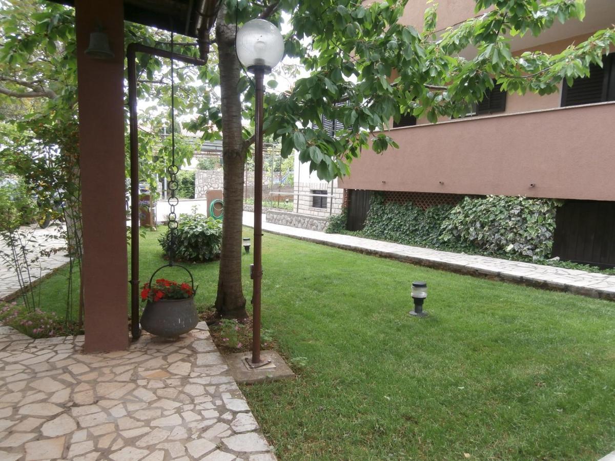 Apartments Mira Krk Krk Town Kültér fotó