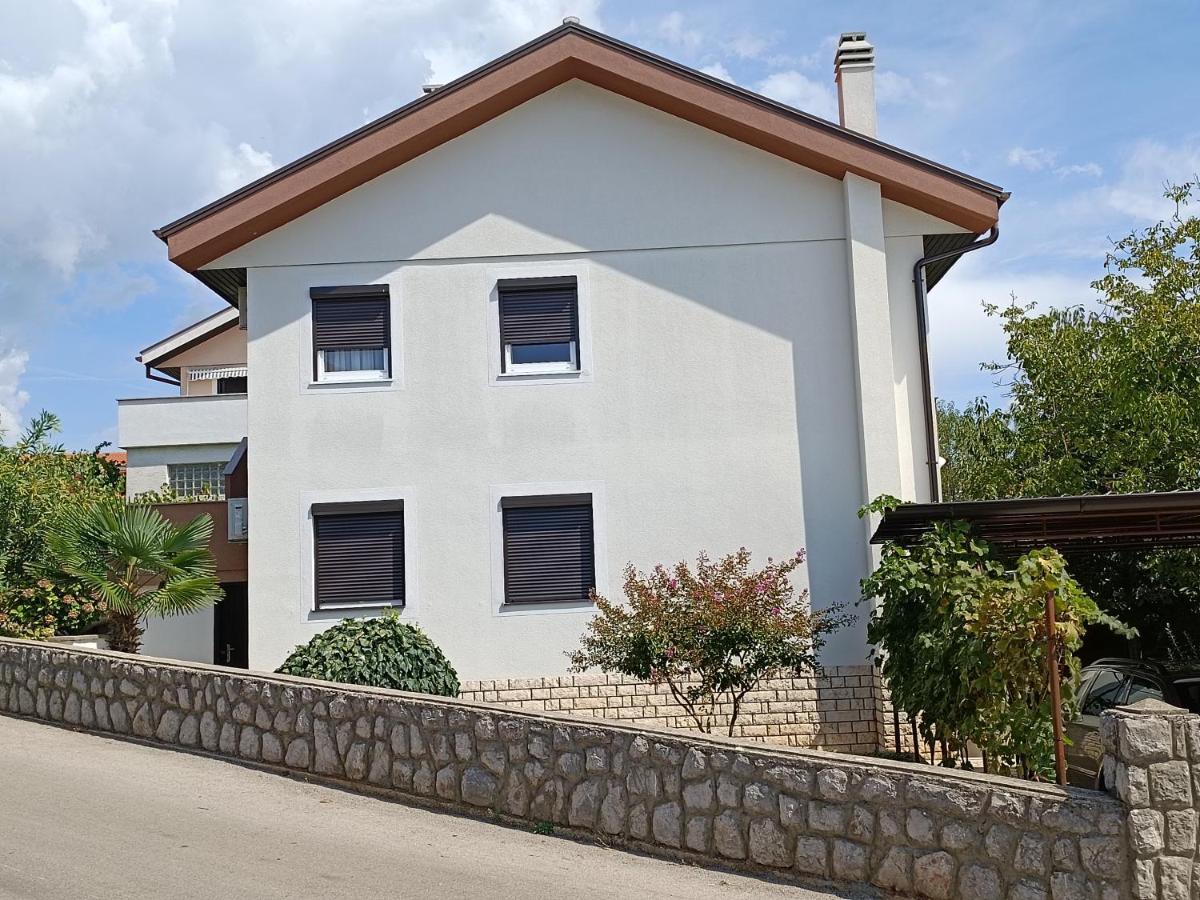 Apartments Mira Krk Krk Town Kültér fotó