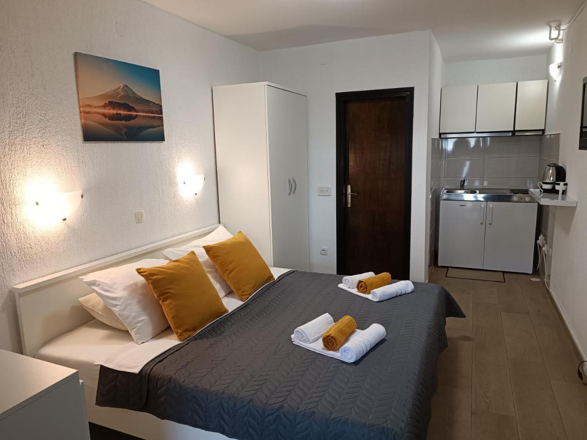 Apartments Mira Krk Krk Town Kültér fotó