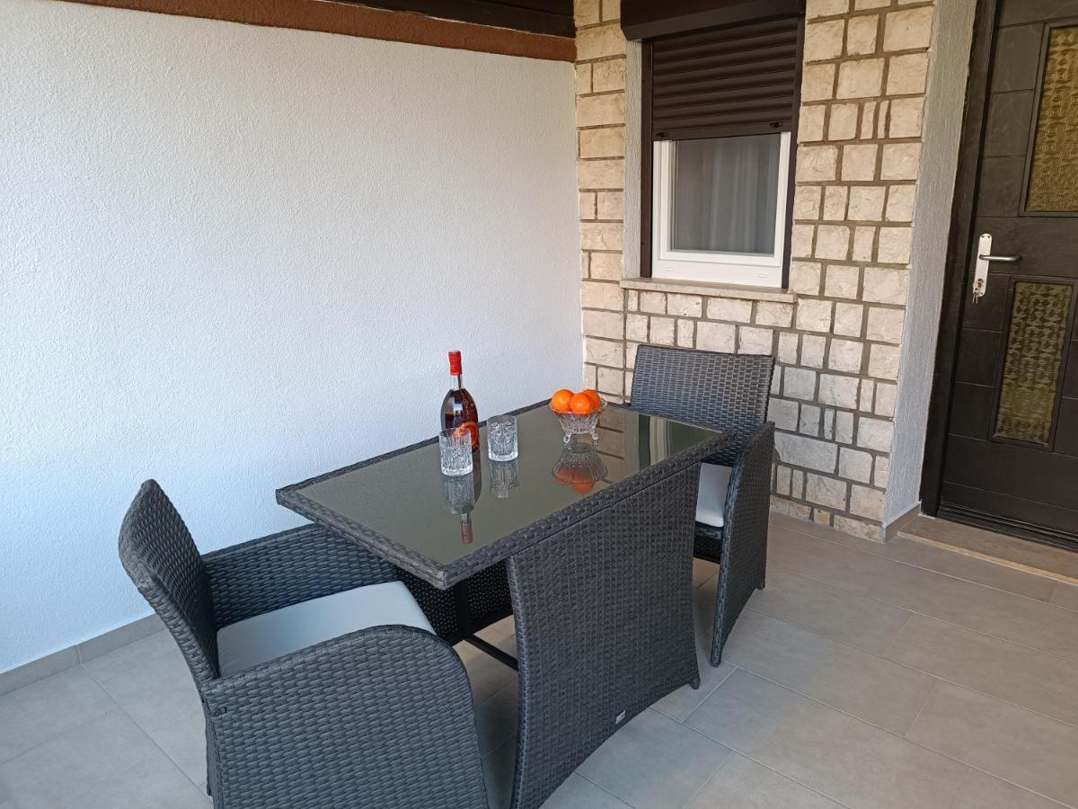 Apartments Mira Krk Krk Town Kültér fotó